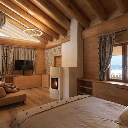 Hotel Haus Michaela Sappada Exterior photo