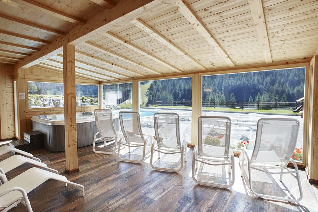 Hotel Haus Michaela Sappada Exterior photo